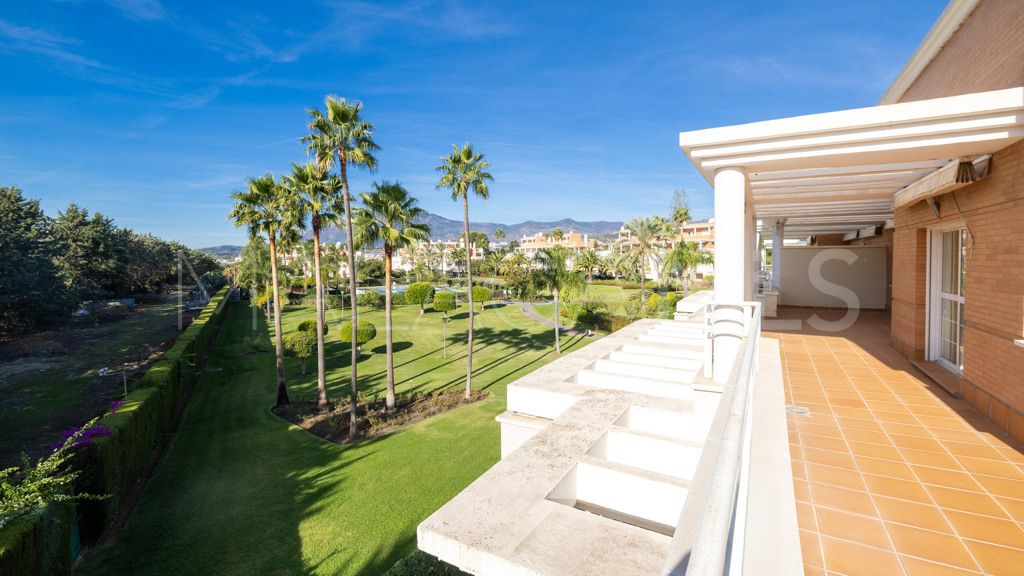 For sale New Golden Mile apartment with 4 bedrooms