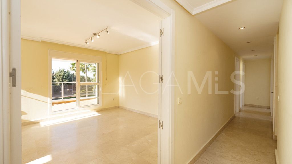 For sale New Golden Mile apartment with 4 bedrooms