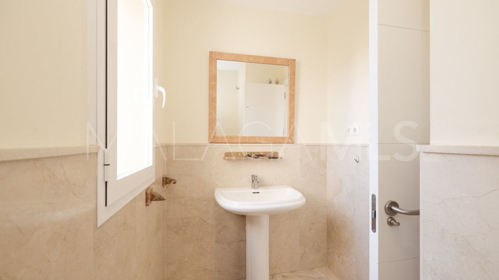 For sale New Golden Mile apartment with 4 bedrooms