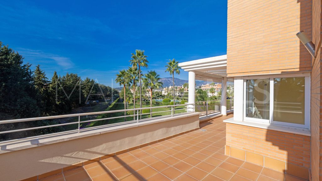 For sale New Golden Mile apartment with 4 bedrooms