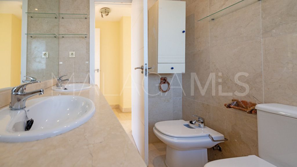 For sale New Golden Mile apartment with 4 bedrooms