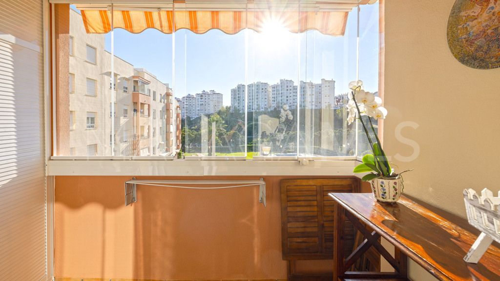 Apartamento a la venta with 3 bedrooms in Estepona Puerto
