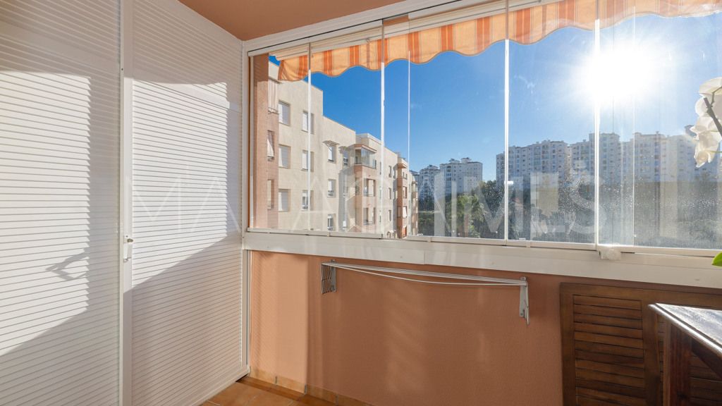 Apartamento a la venta with 3 bedrooms in Estepona Puerto