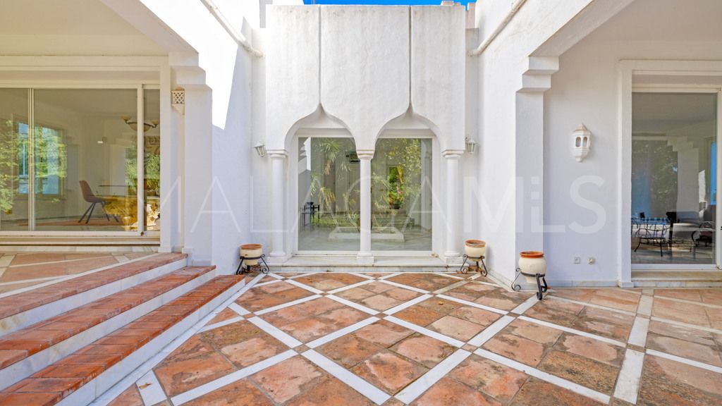 Chalet for sale in El Paraiso