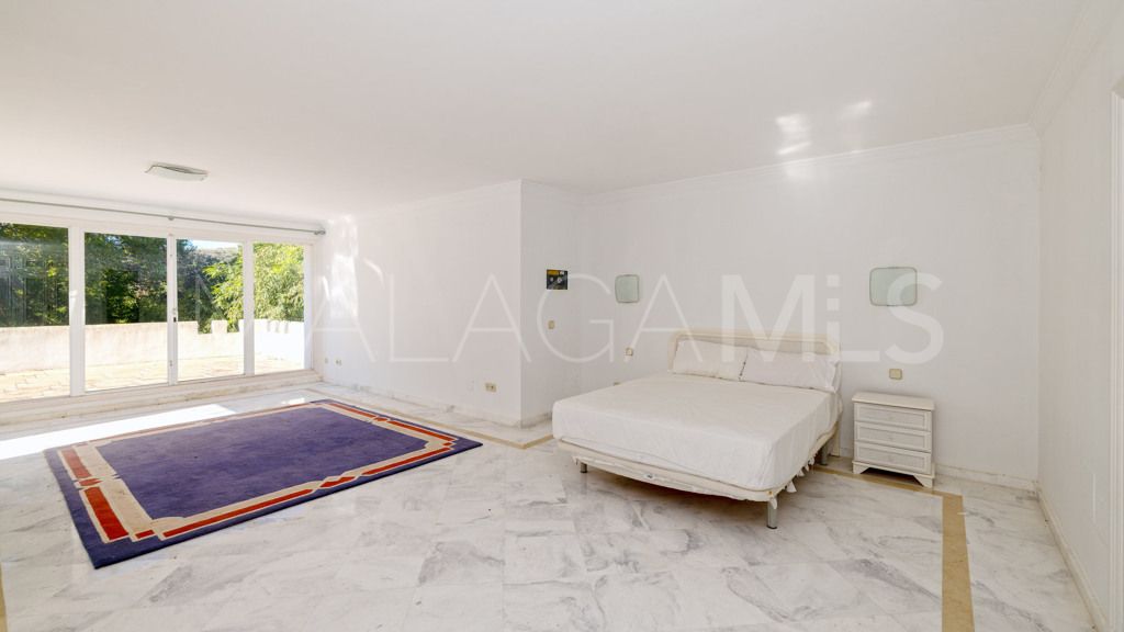 Chalet for sale in El Paraiso