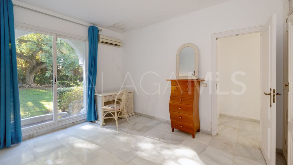 Chalet for sale in El Paraiso