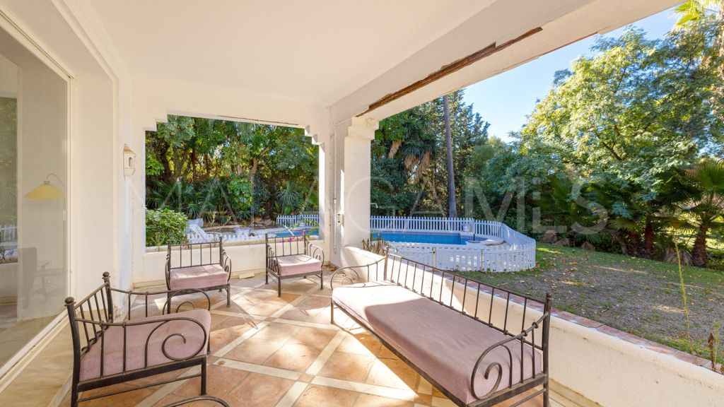 Chalet for sale in El Paraiso