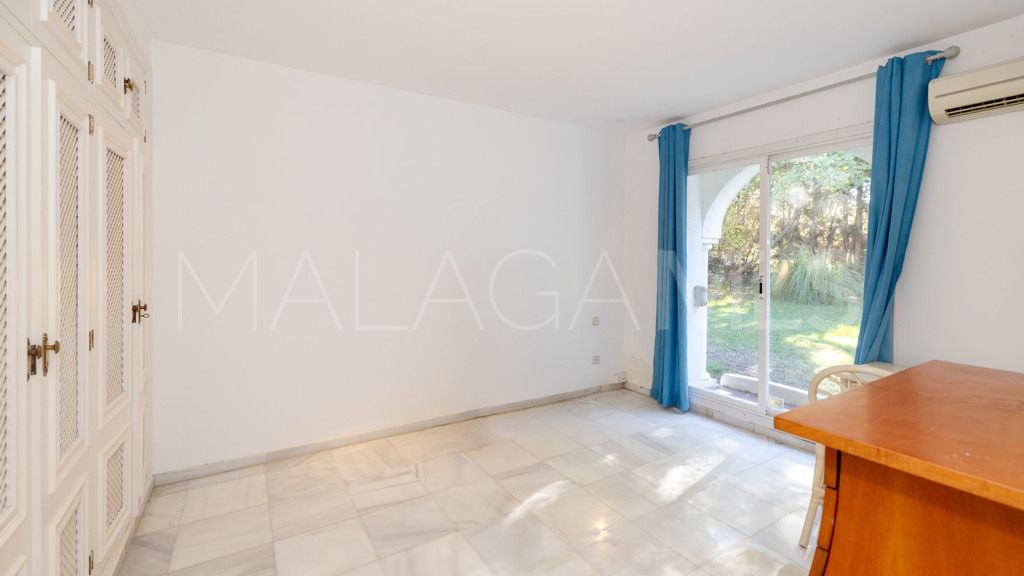 Chalet for sale in El Paraiso