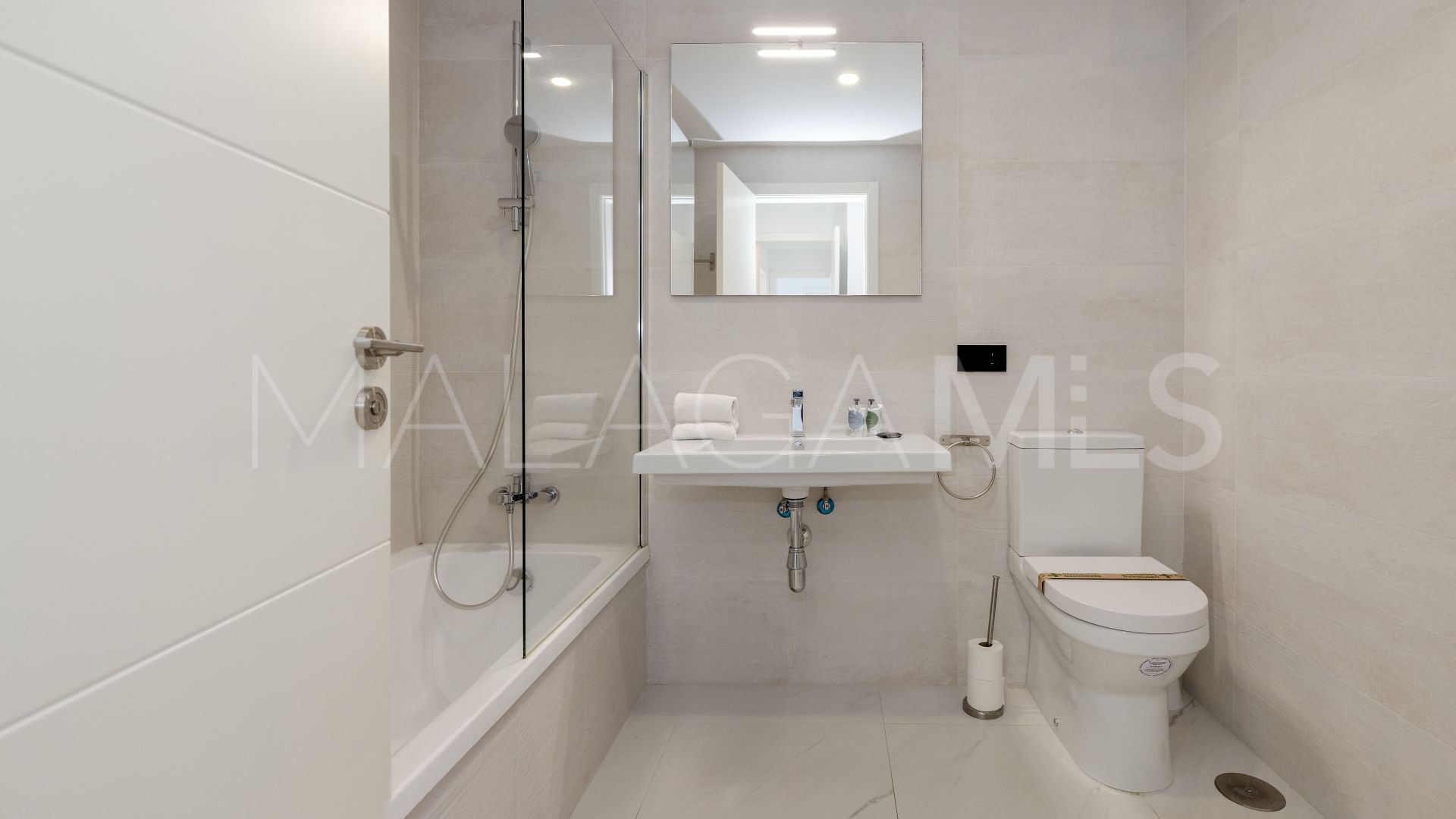 For sale Estepona apartment