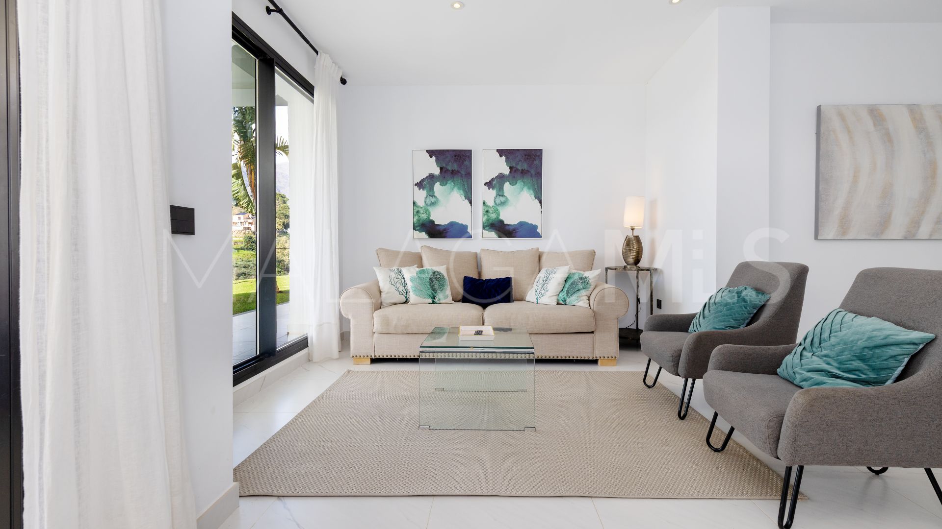 Estepona apartment for sale