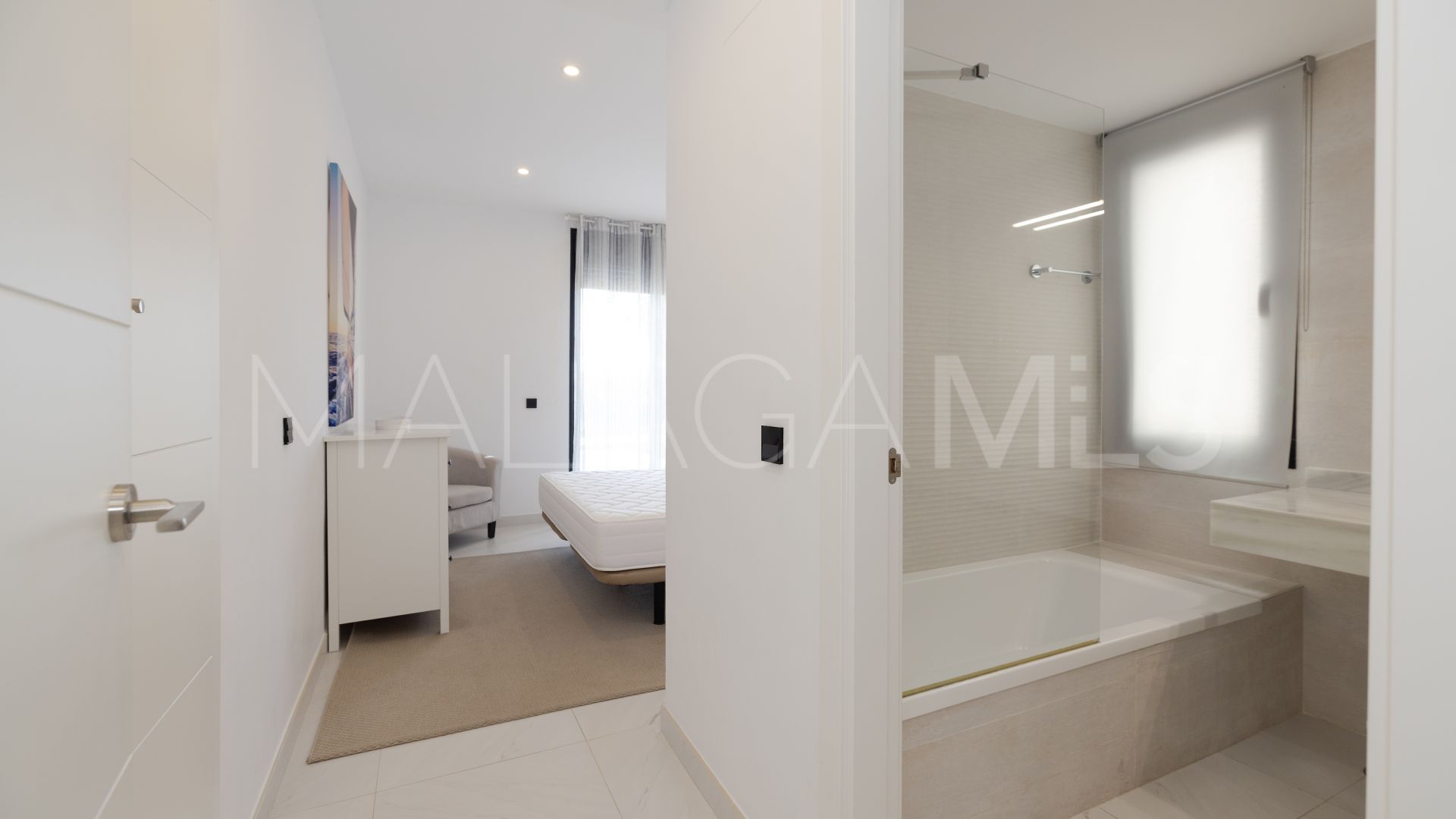 Estepona apartment for sale