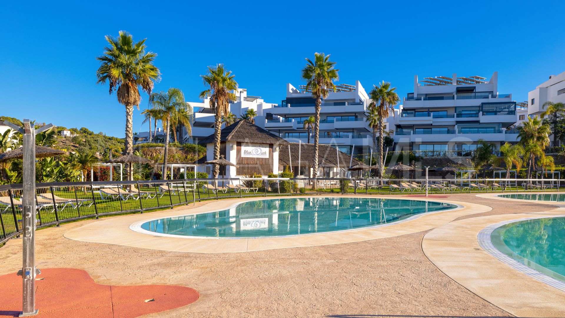 Estepona apartment for sale