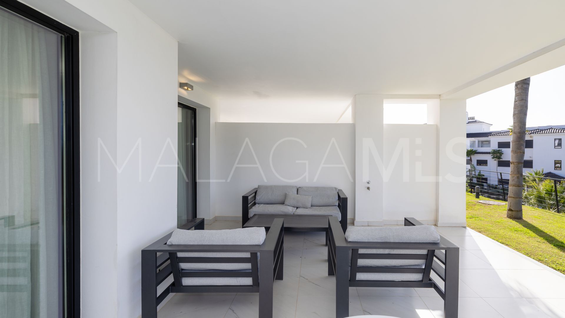 Estepona apartment for sale