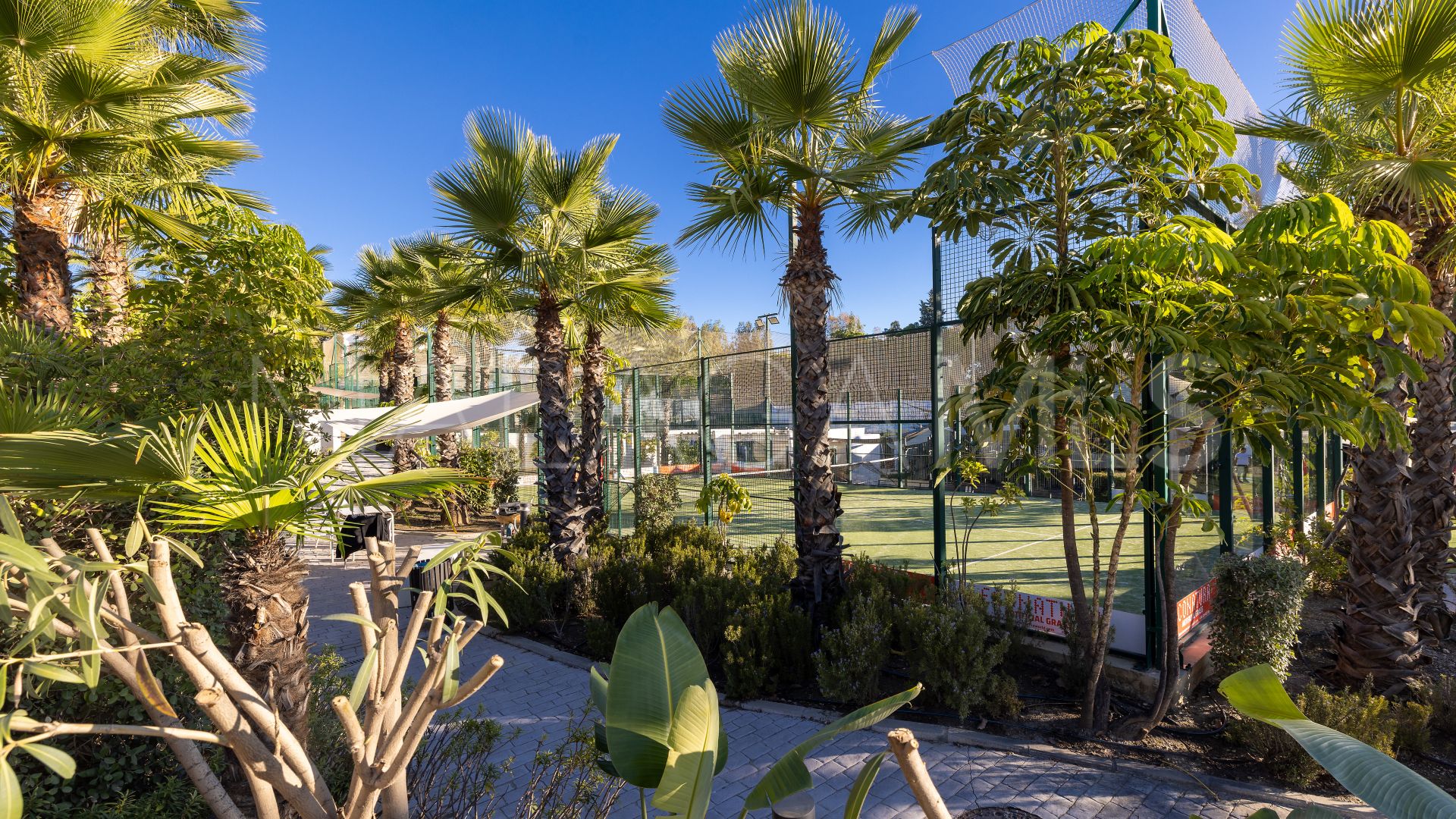 Estepona apartment for sale