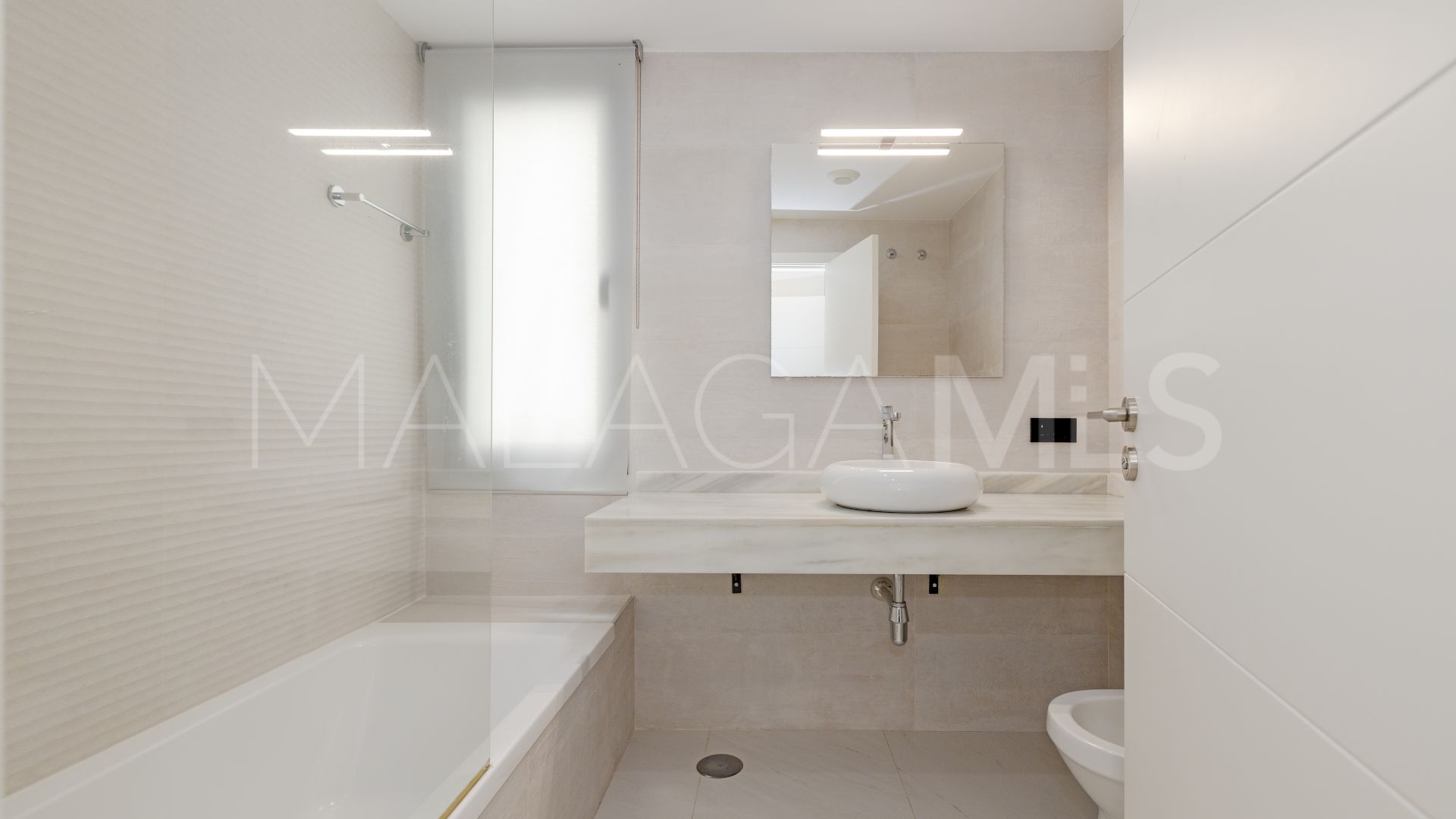 Estepona apartment for sale