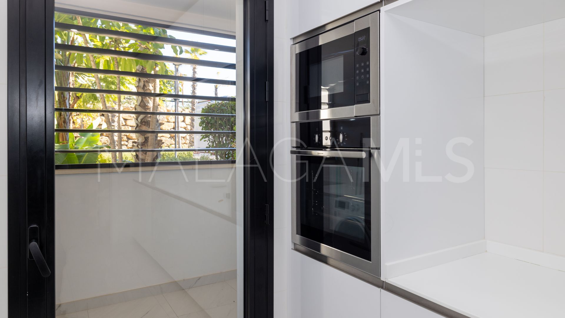 Lägenhet for sale in Estepona