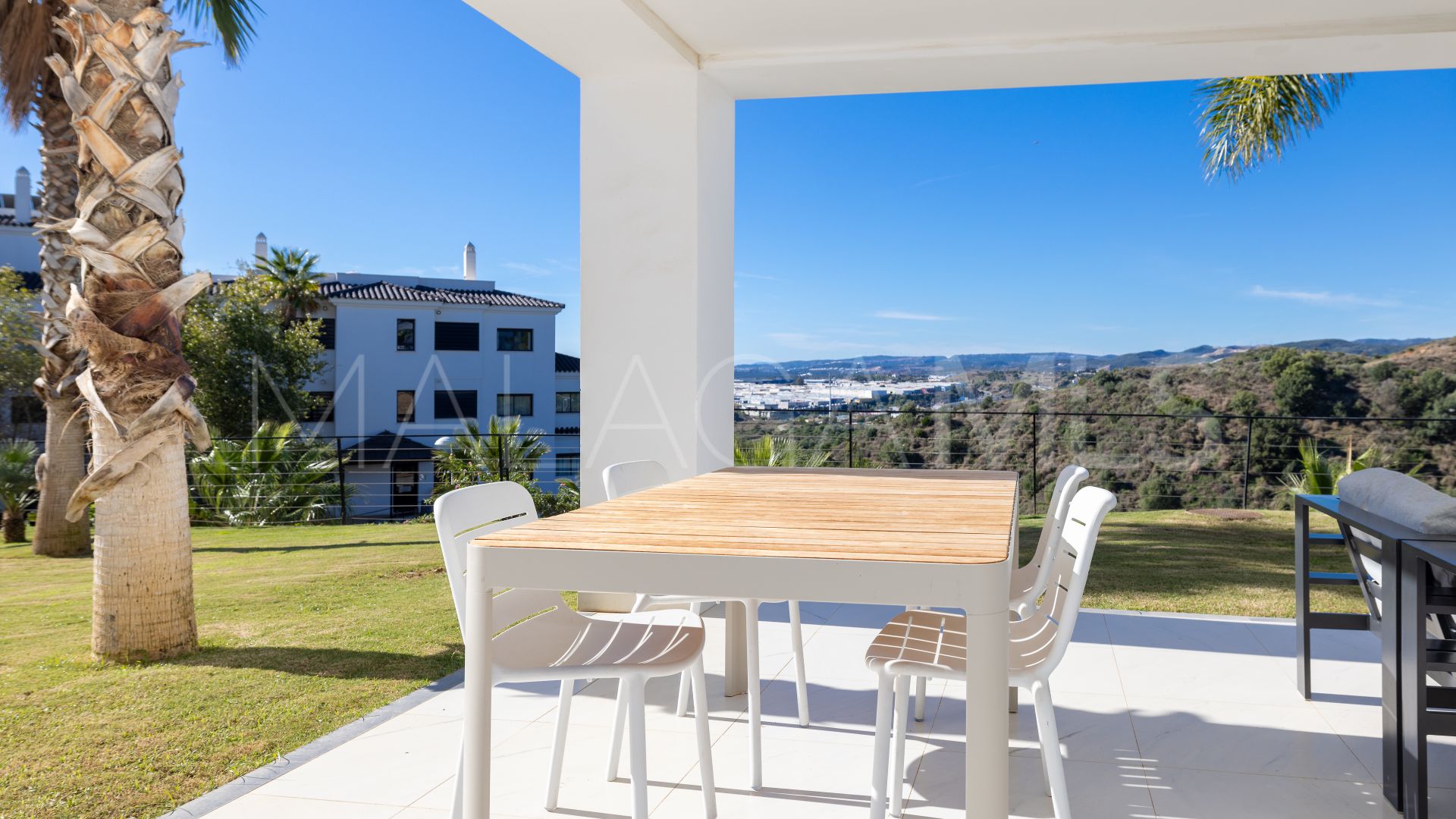 Lägenhet for sale in Estepona