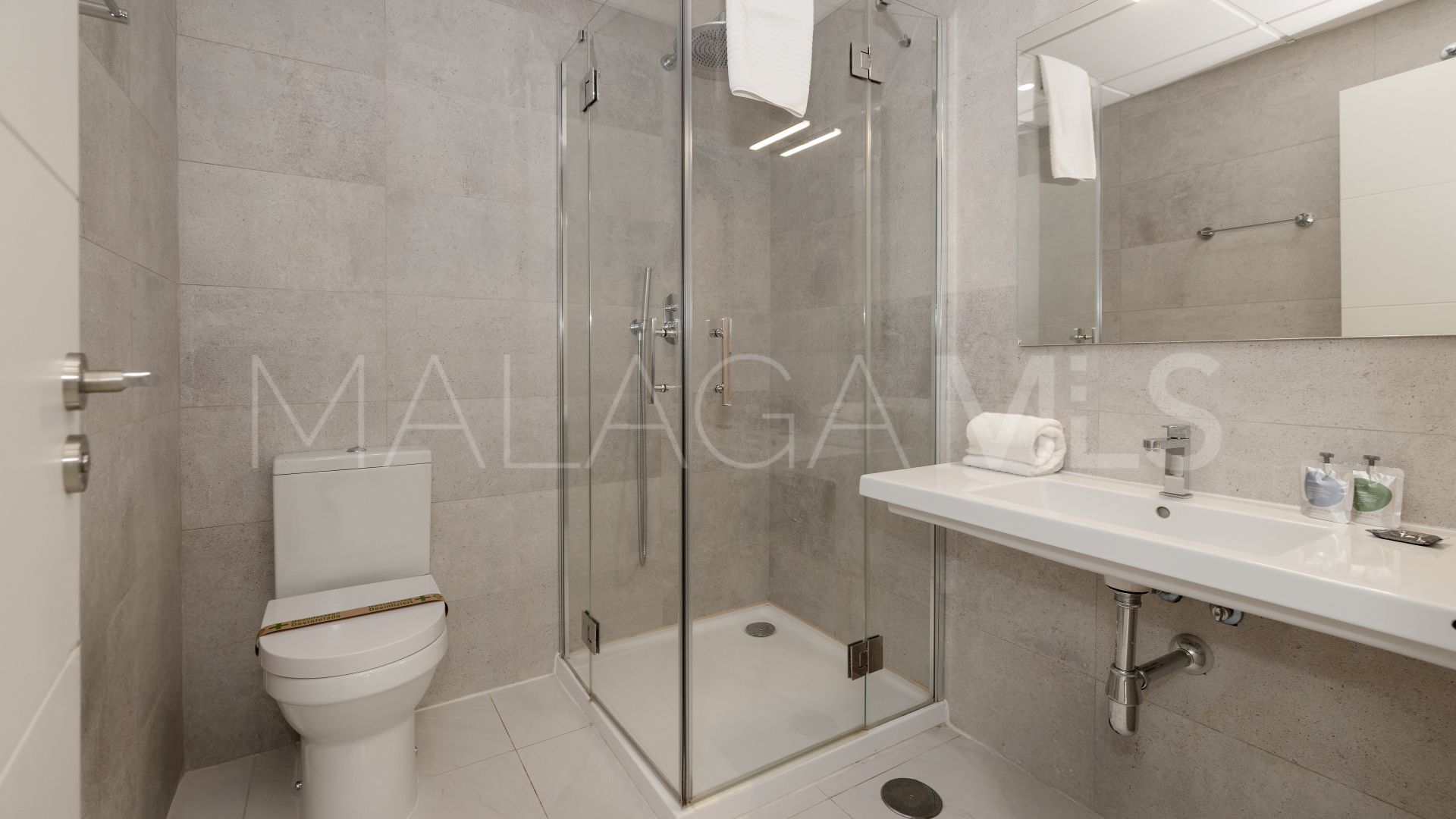 Lägenhet for sale in Estepona