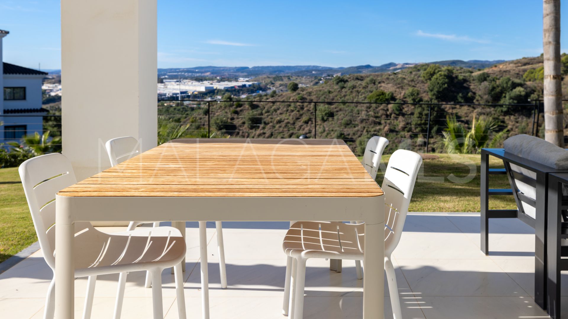 Lägenhet for sale in Estepona