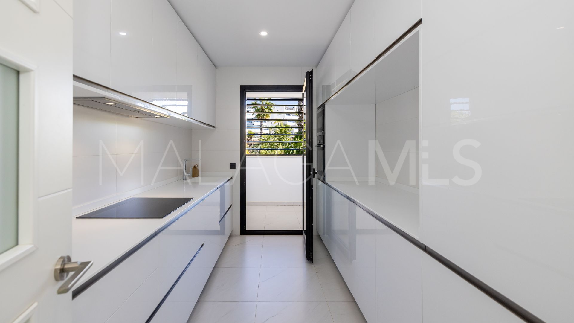 Lägenhet for sale in Estepona