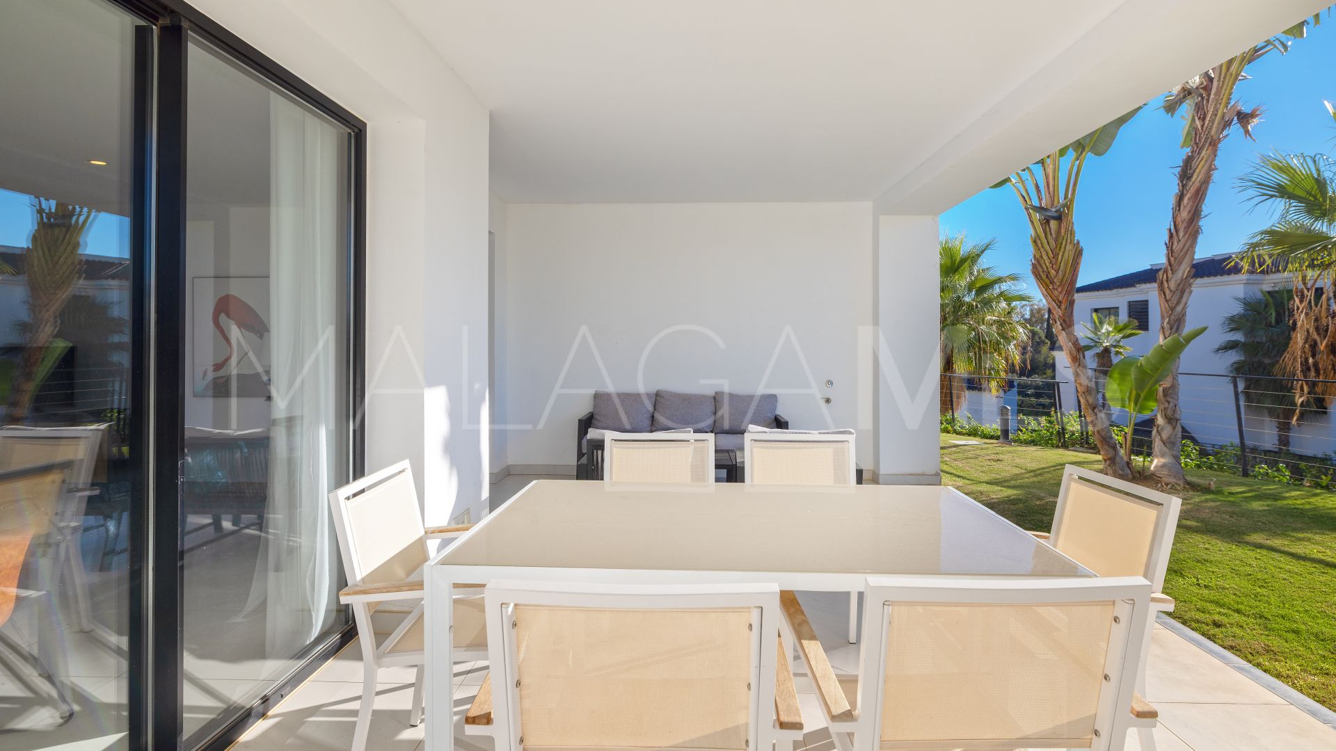 For sale apartment in Estepona Town