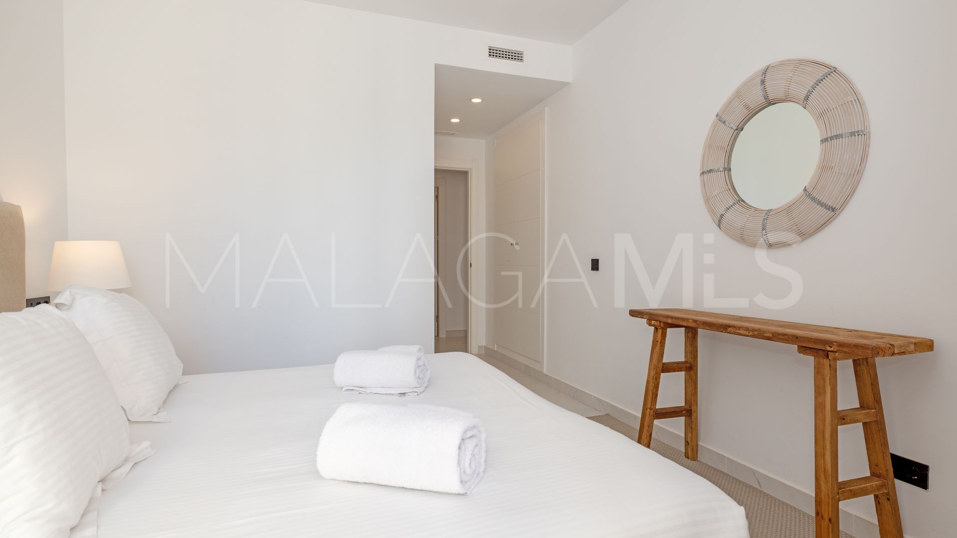 For sale apartment in Estepona Town