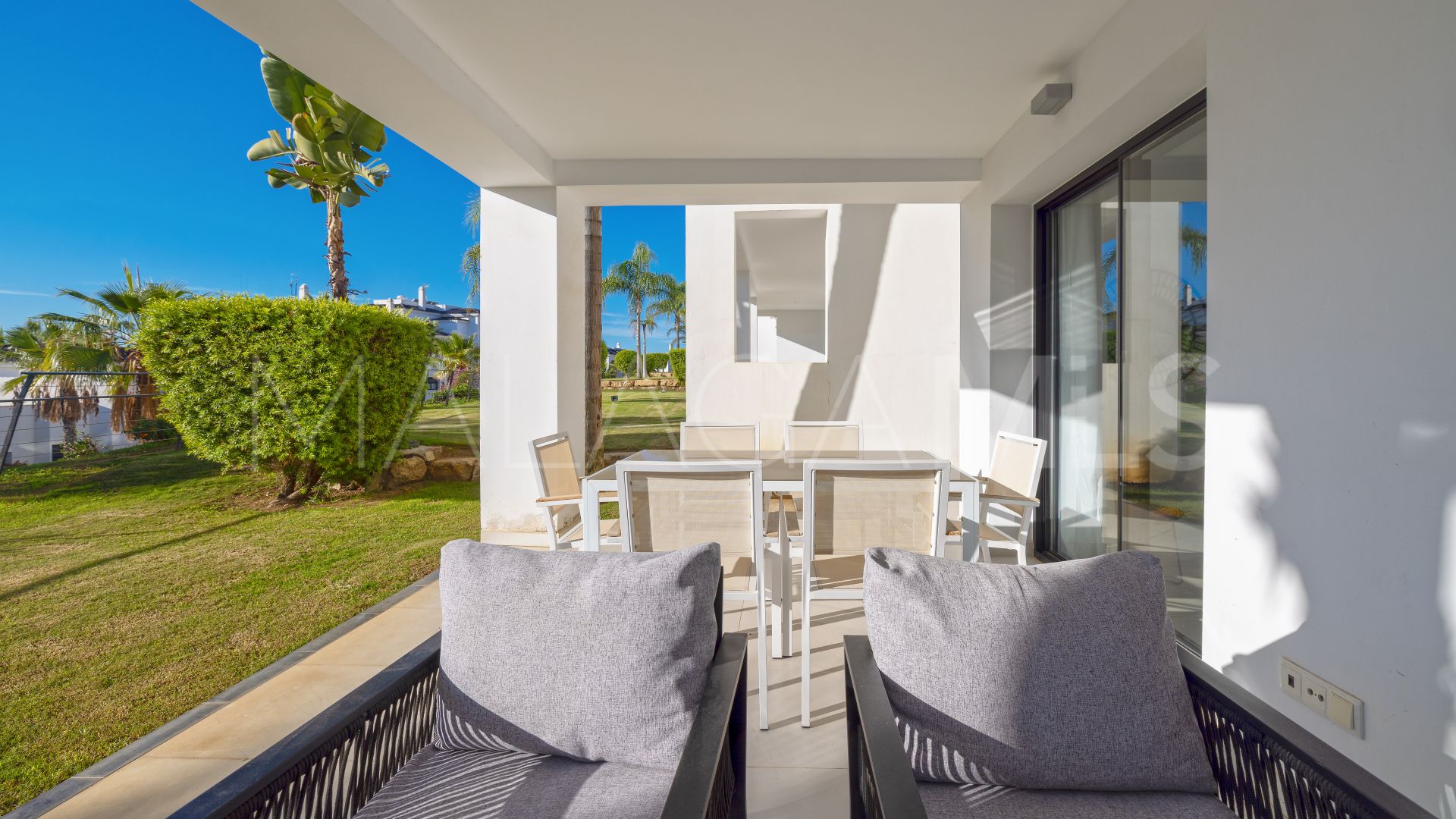 For sale apartment in Estepona Town