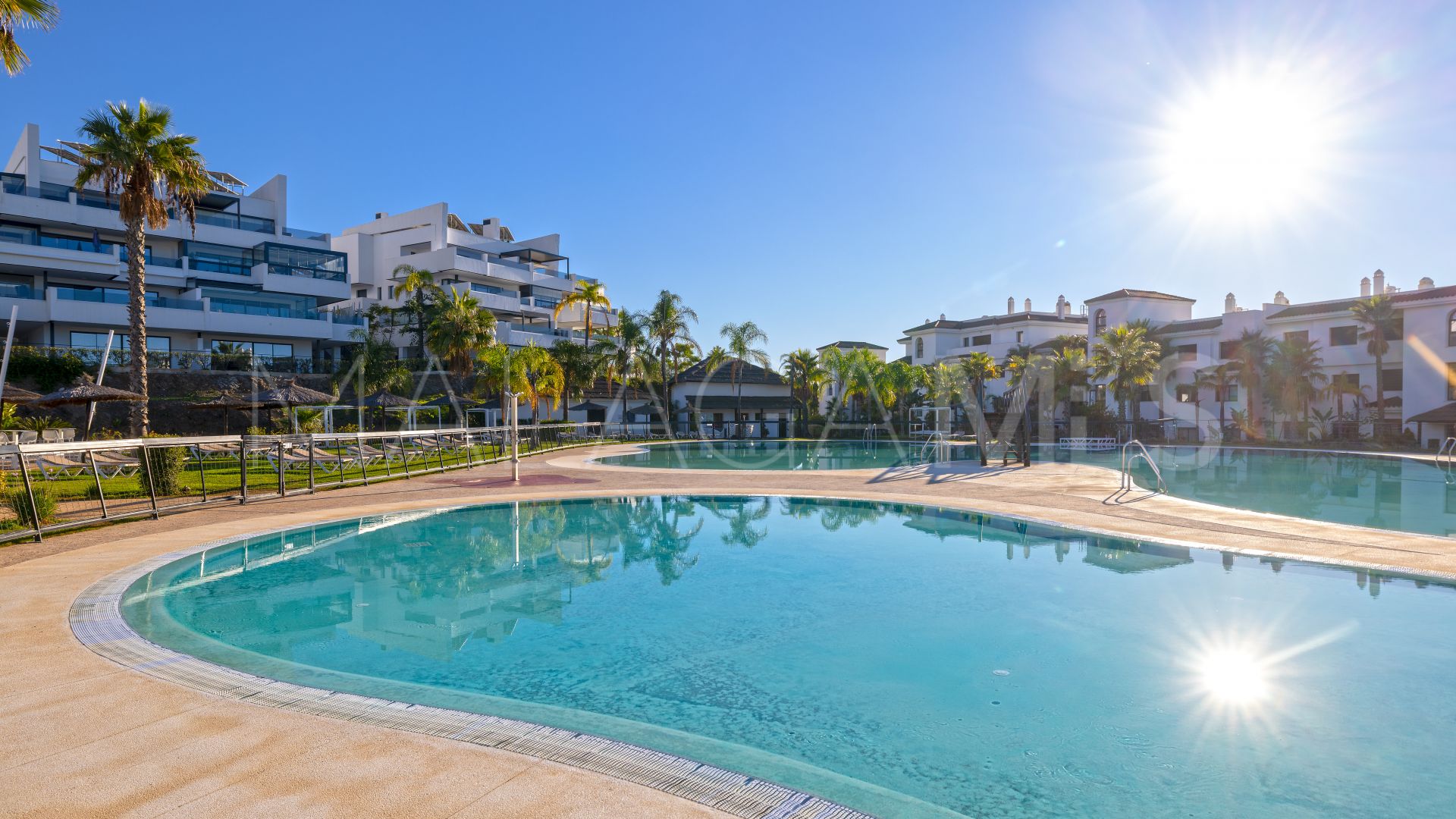 For sale apartment in Estepona Town
