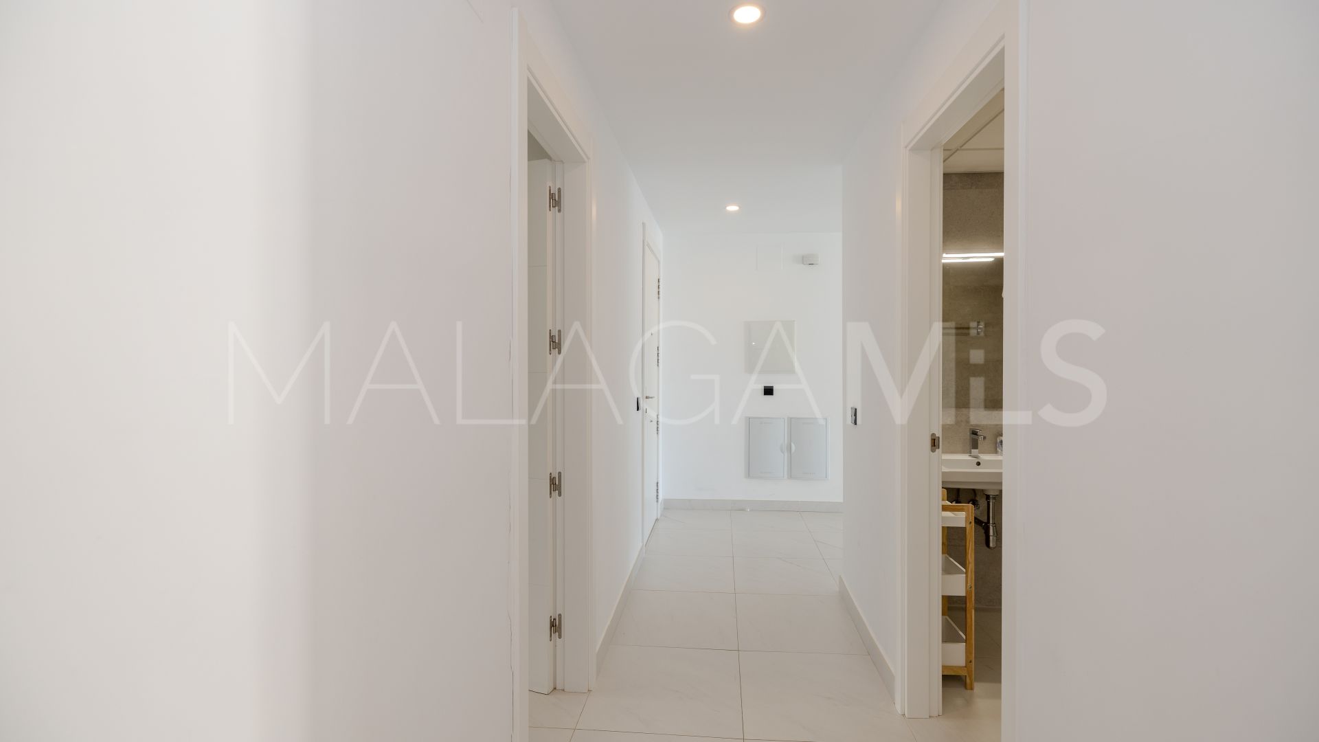 For sale apartment in Estepona Town