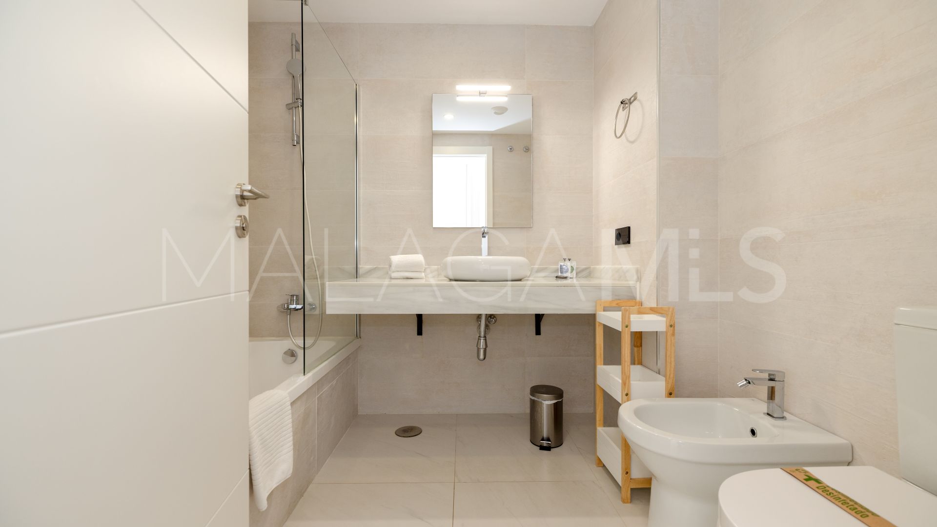 For sale apartment in Estepona Town