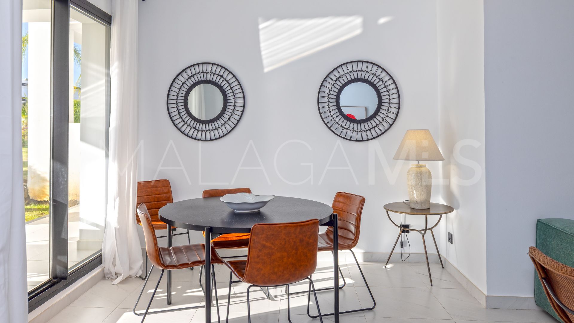 For sale apartment in Estepona Town