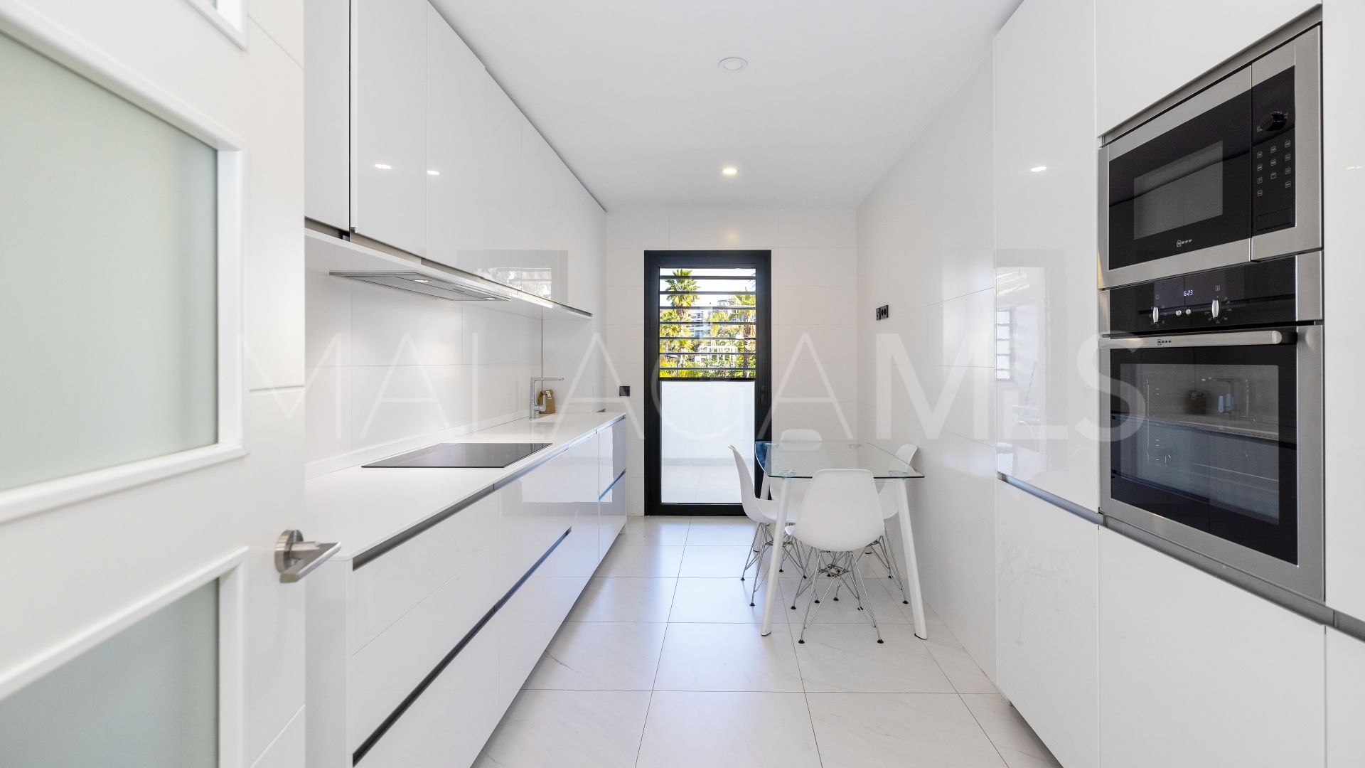 Lägenhet for sale in Estepona