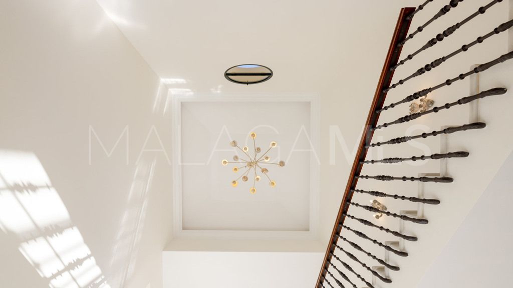 Buy chalet de 6 bedrooms in Casasola