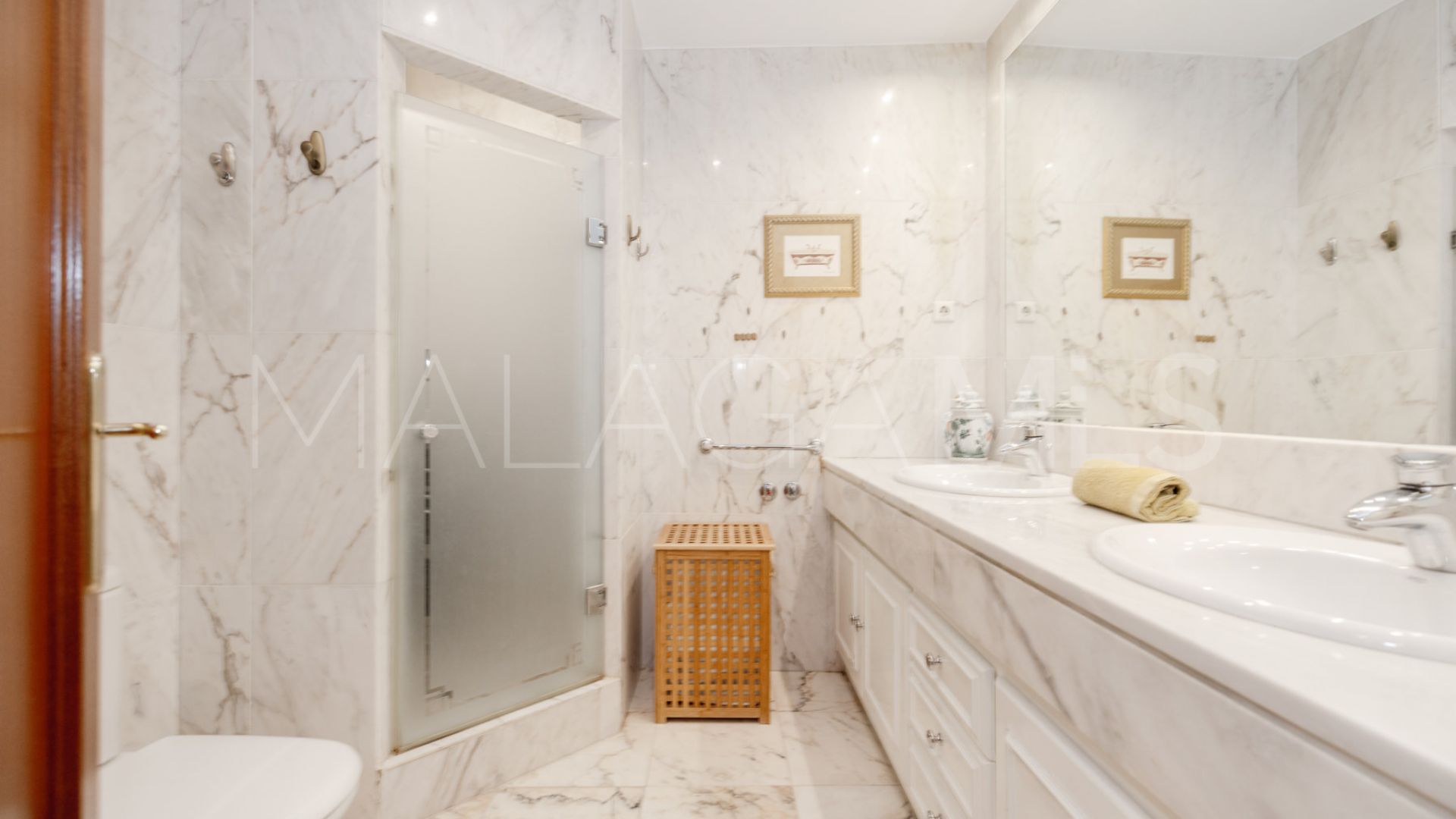 Wohnung for sale in Seghers