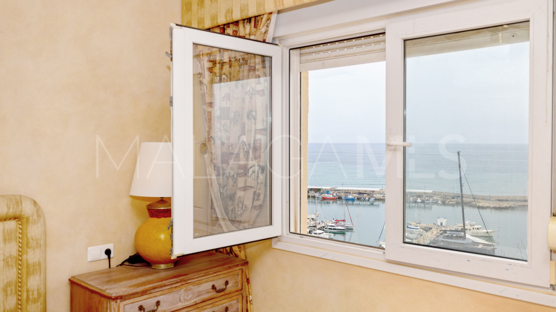 Wohnung for sale in Seghers