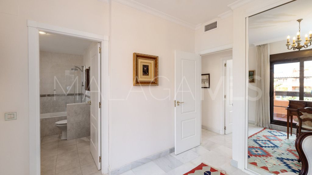 Lägenhet for sale in New Golden Mile