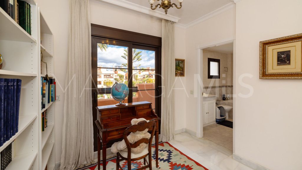 Lägenhet for sale in New Golden Mile