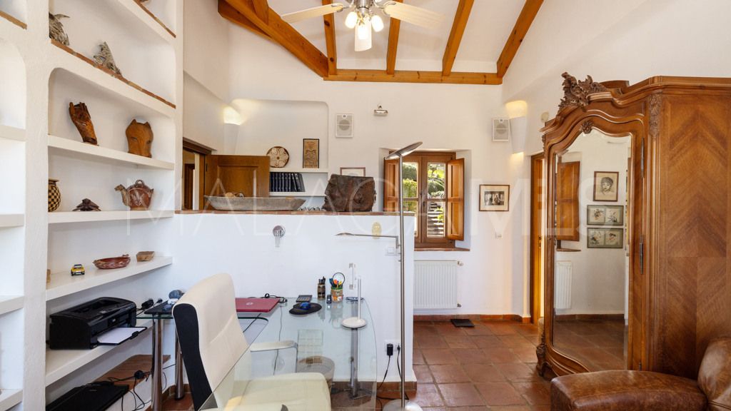 Chalet for sale in Casares