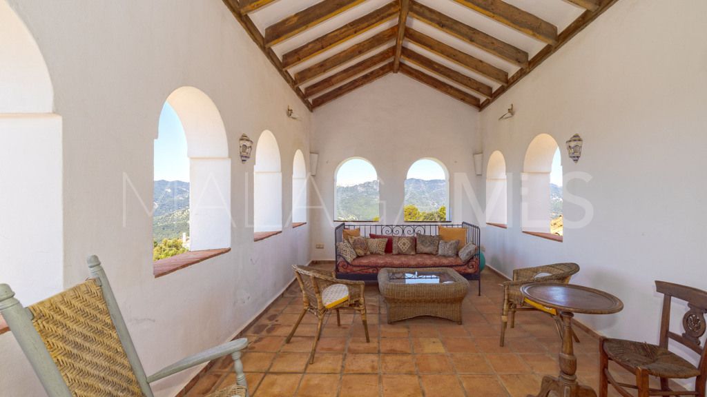 Chalet for sale in Casares