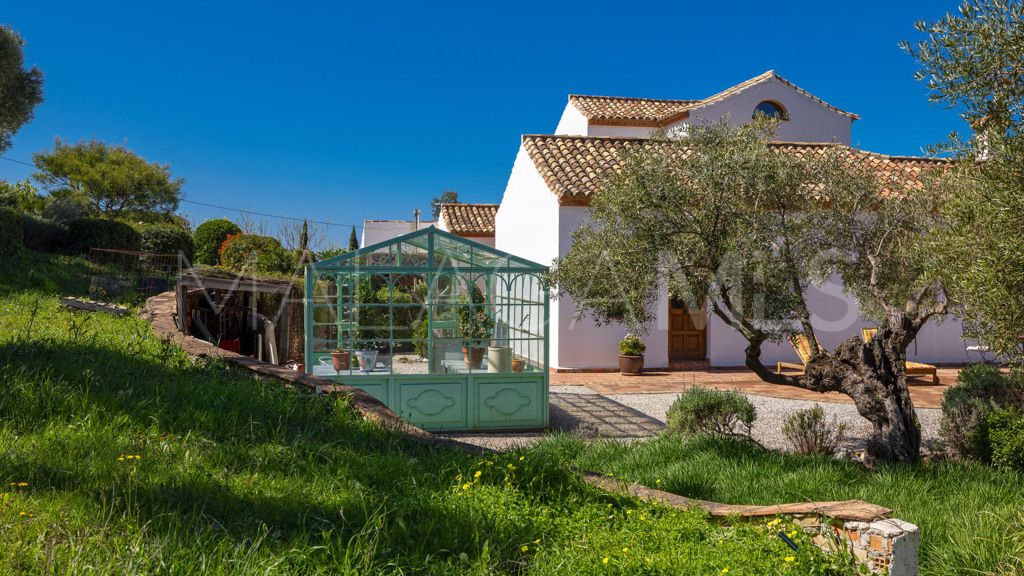 Chalet for sale in Casares