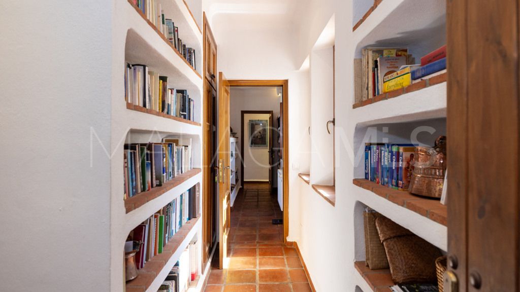 Chalet for sale in Casares