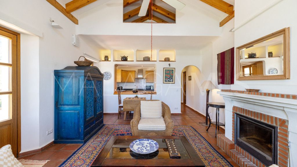 Chalet for sale in Casares