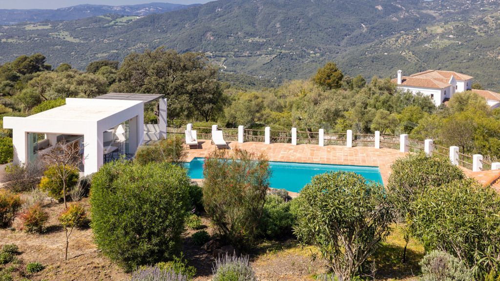 Chalet for sale in Casares