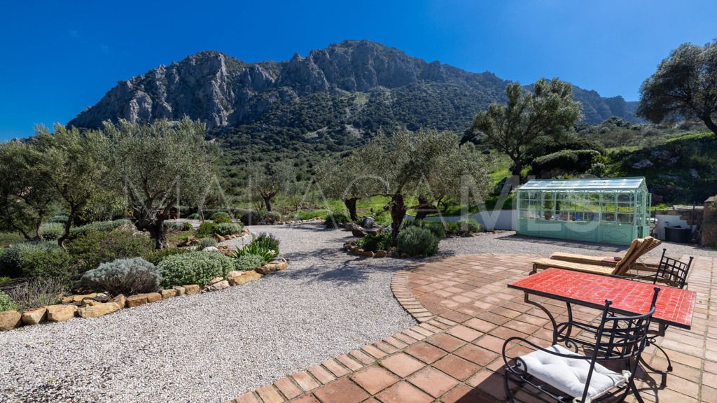 Chalet for sale in Casares