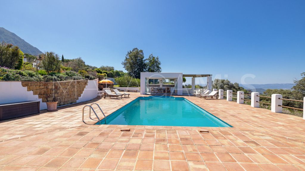 Chalet for sale in Casares