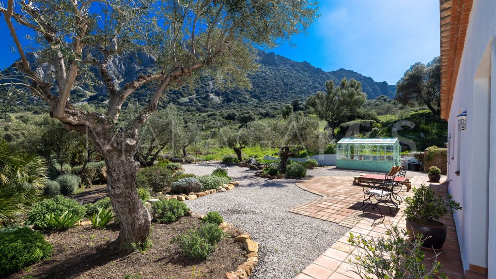 Chalet for sale in Casares