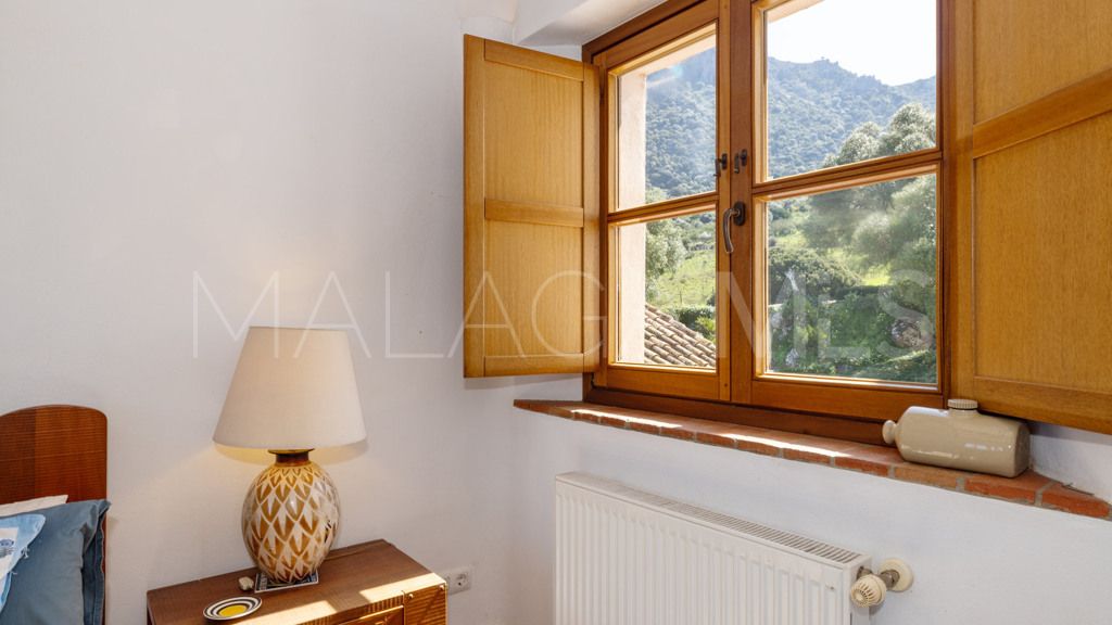 Chalet for sale in Casares