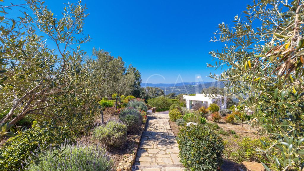 Chalet for sale in Casares