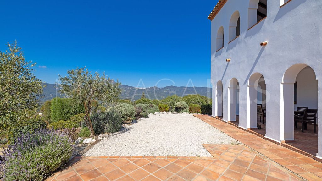 Chalet for sale in Casares