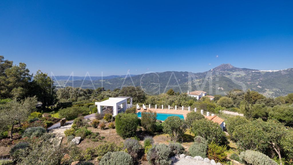 Chalet for sale in Casares